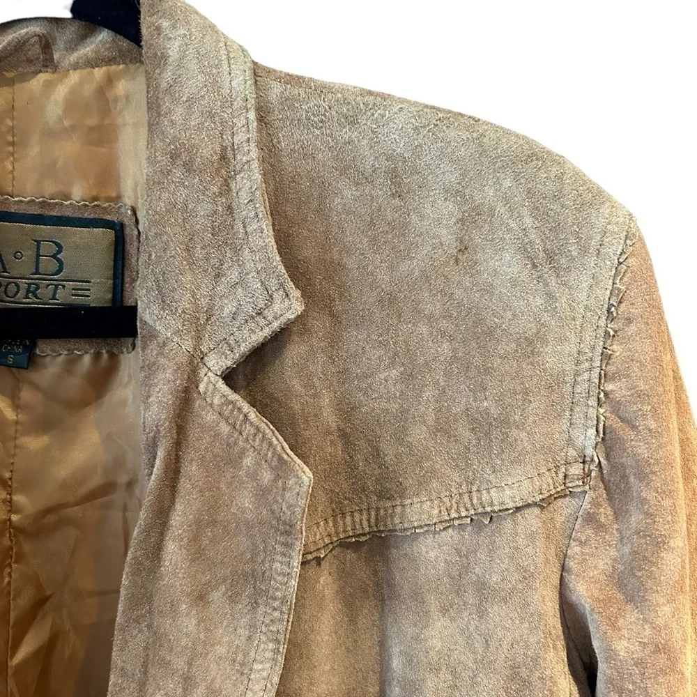 Vintage Suede Western Fringe Jacket - Picture 7 of 10